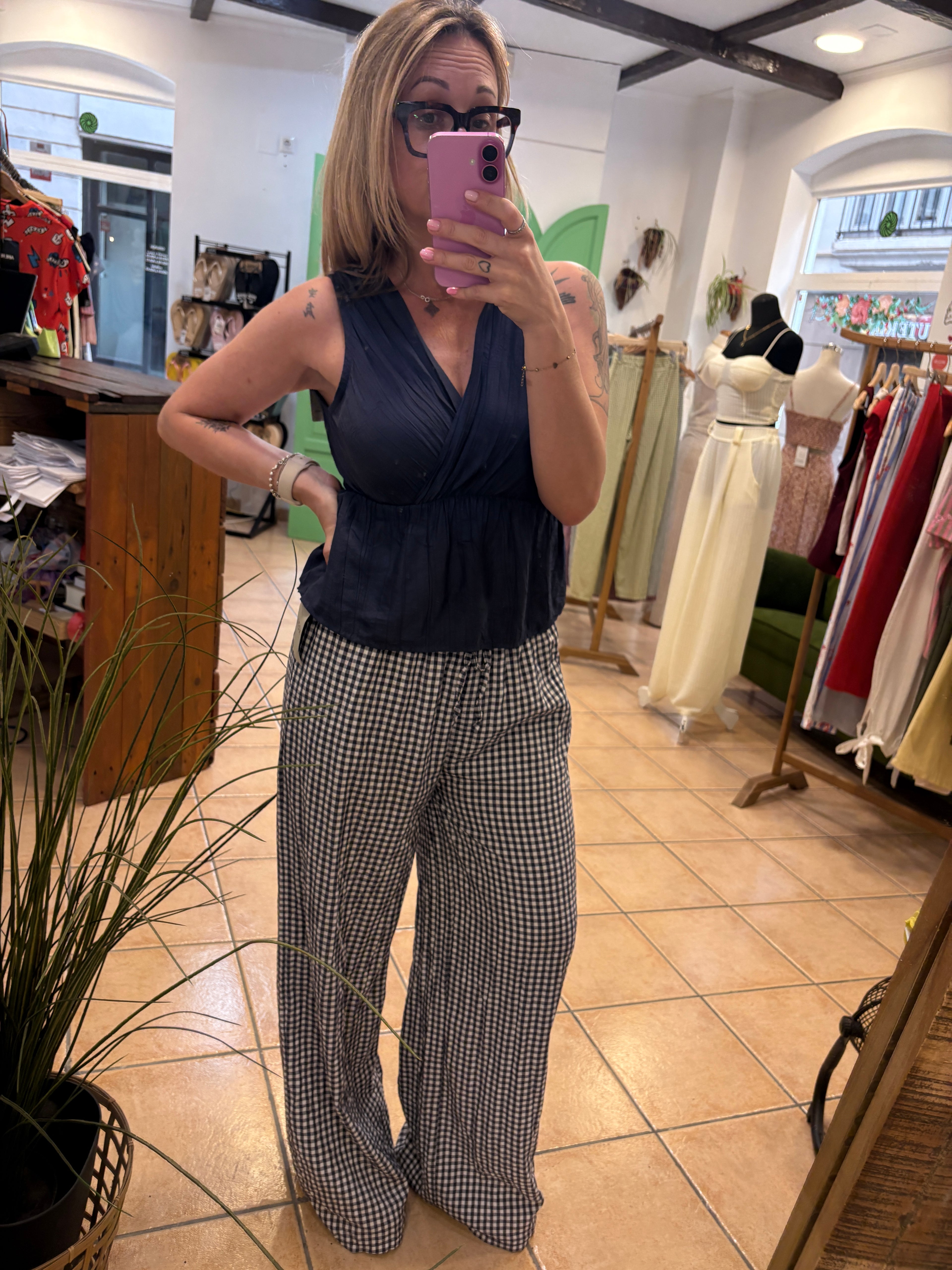 Top cruzado (varios colores disponibles)