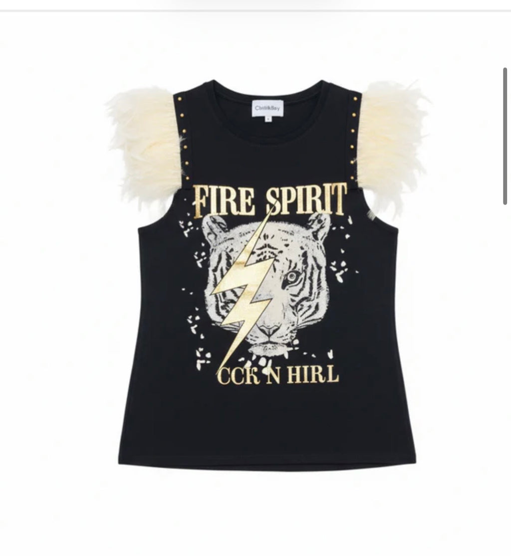 Camiseta Fire Spirit con Plumas y Tachuelas