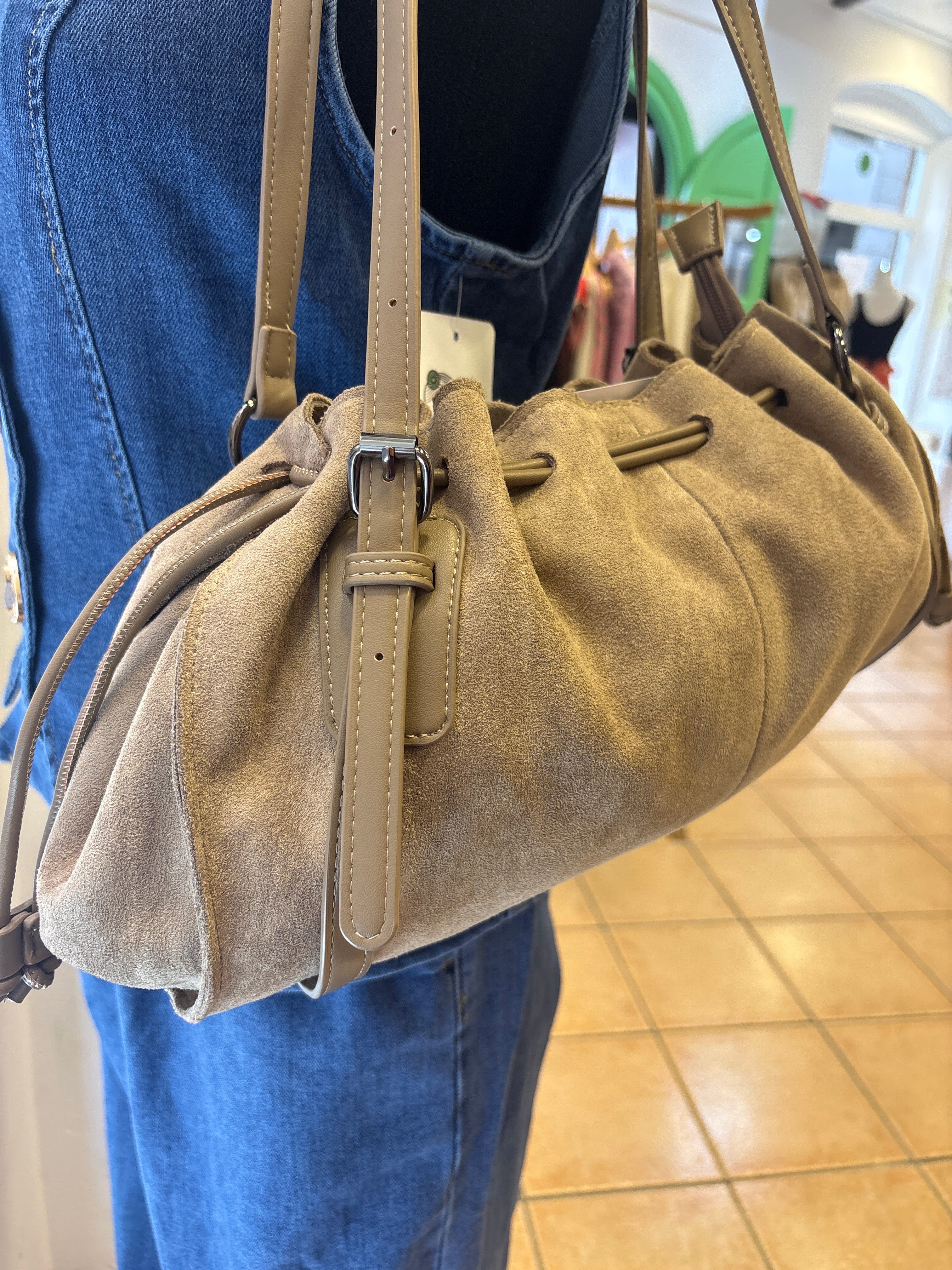 Bolso baguette (varios colores )