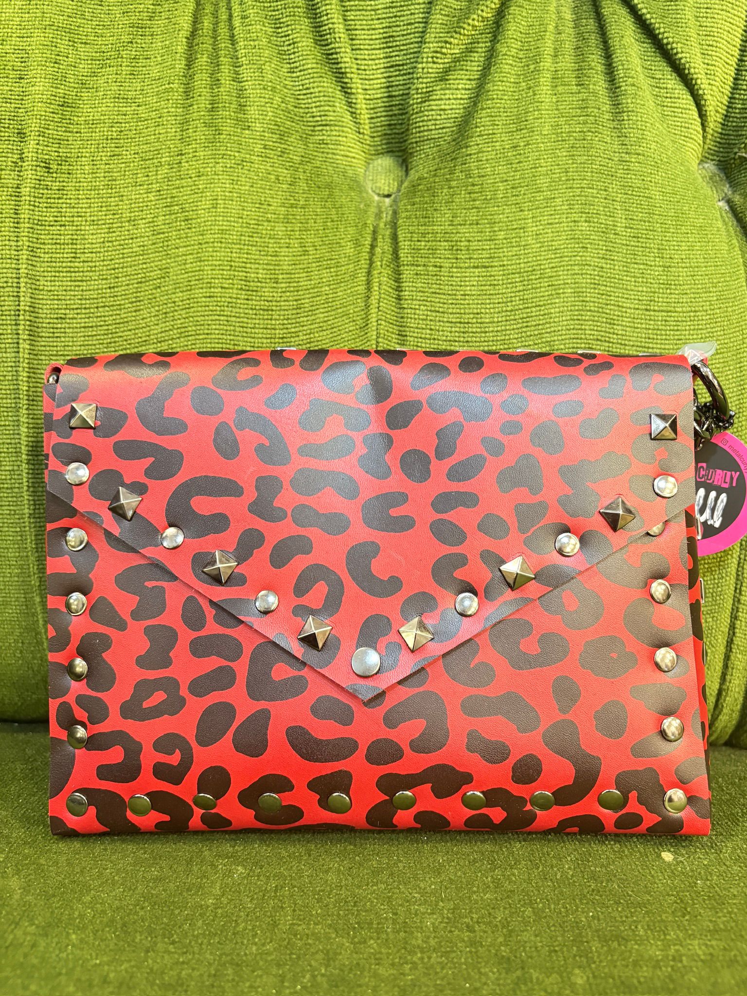 Bolso artesano en piel