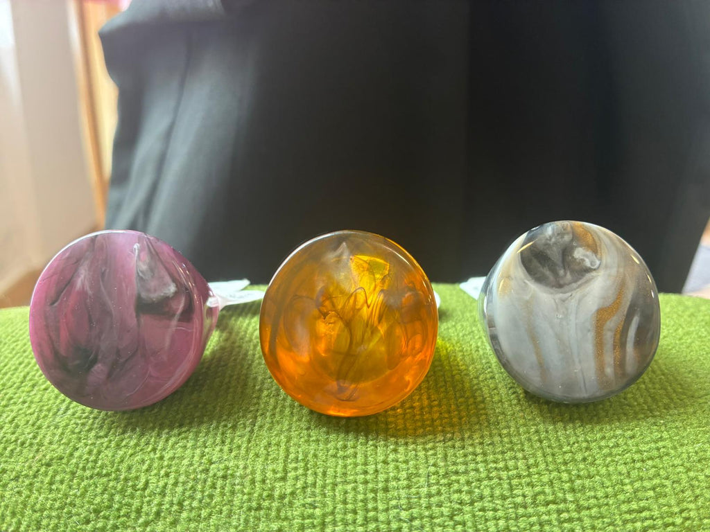 Anillo resina grande