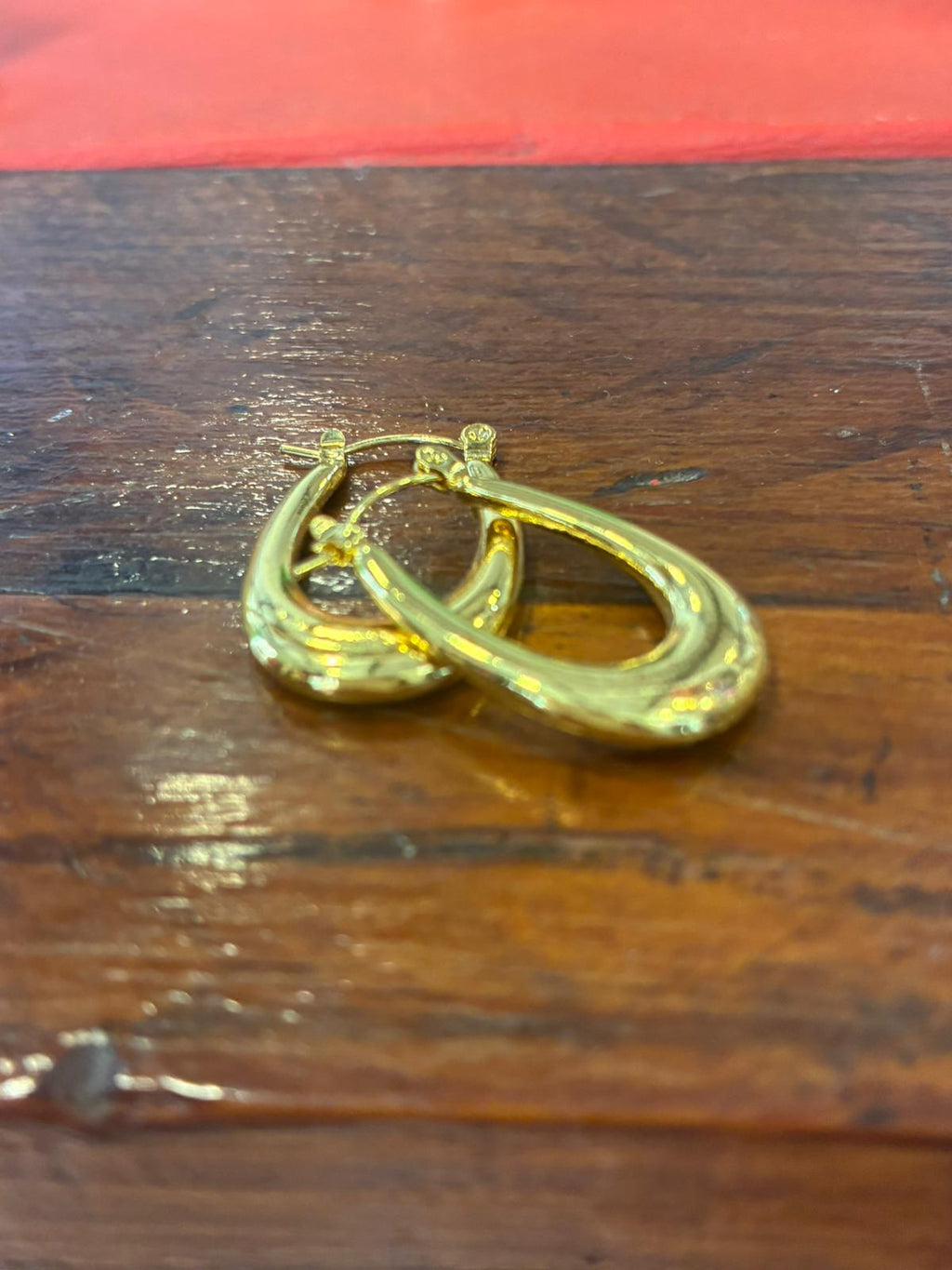 Aros en color dorado